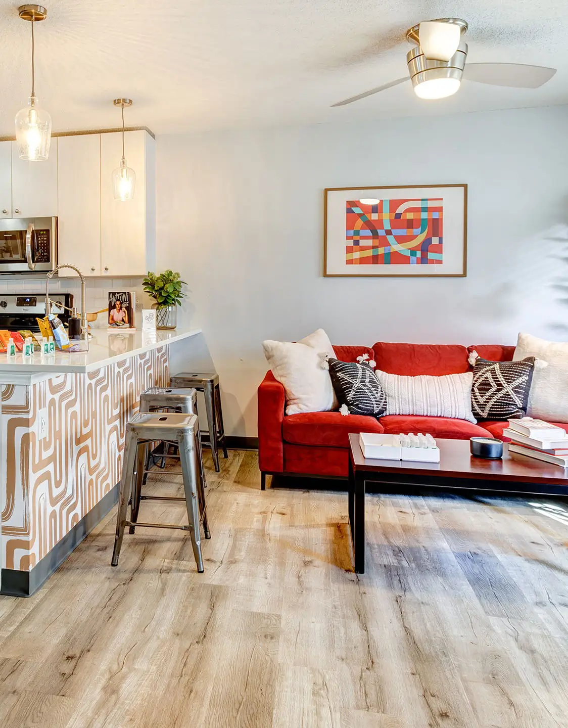 State on Campus Bloomington furnished apartment