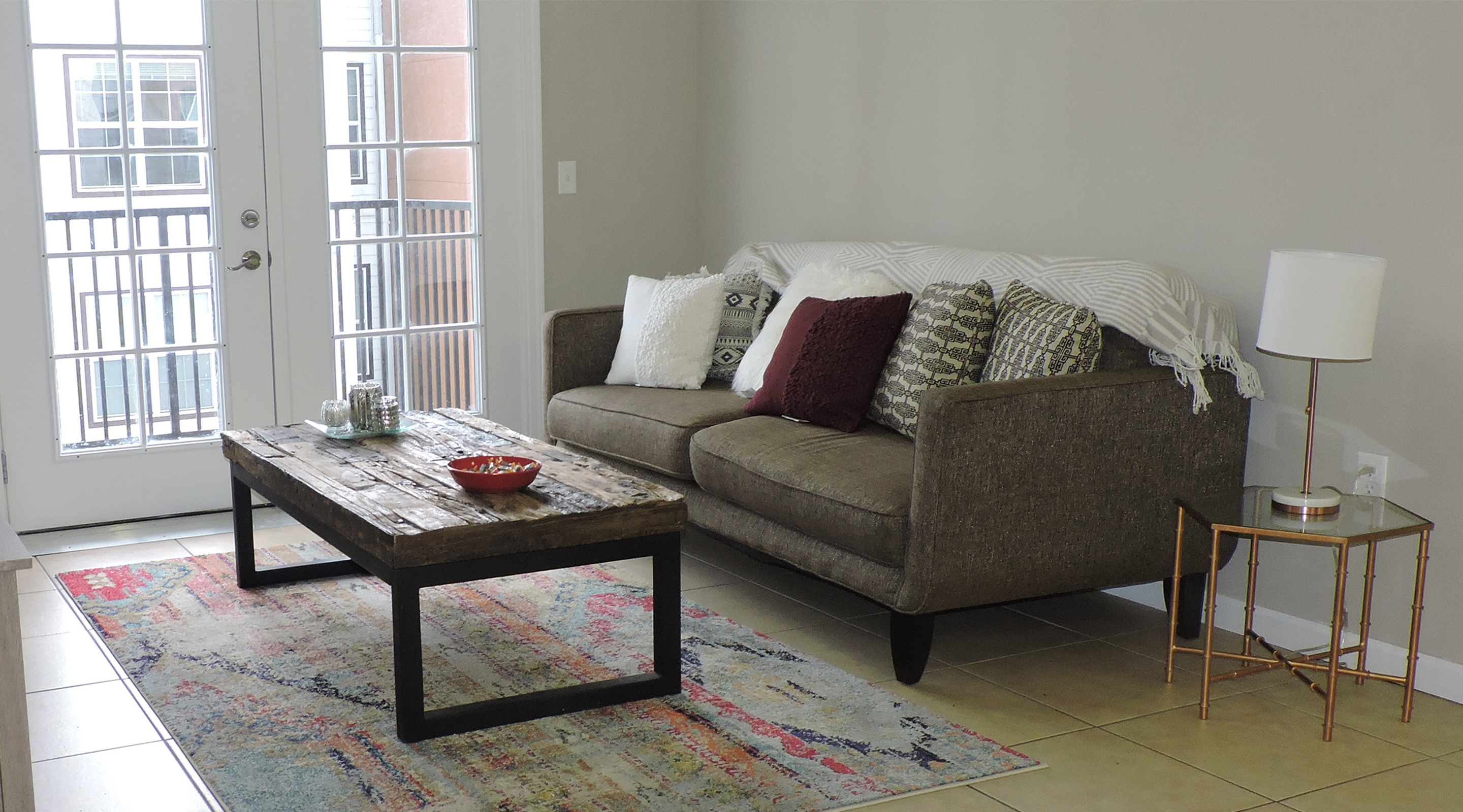 A living room with a coffee table