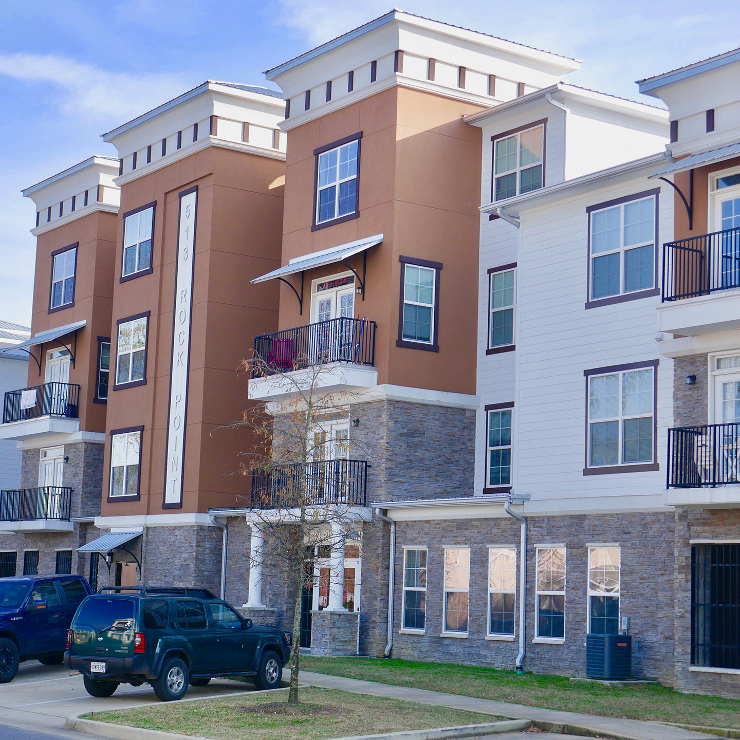 The exterior of State on Campus Tuscaloosa